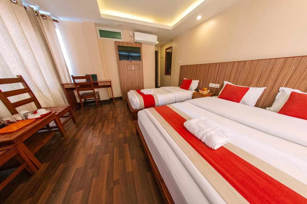 Hotel Chhimeki Kathmandu Exterior photo