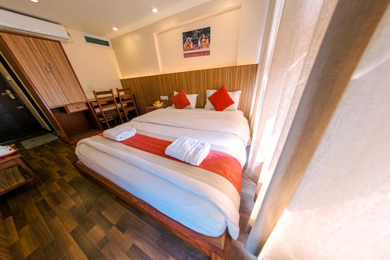 Hotel Chhimeki Kathmandu Exterior photo