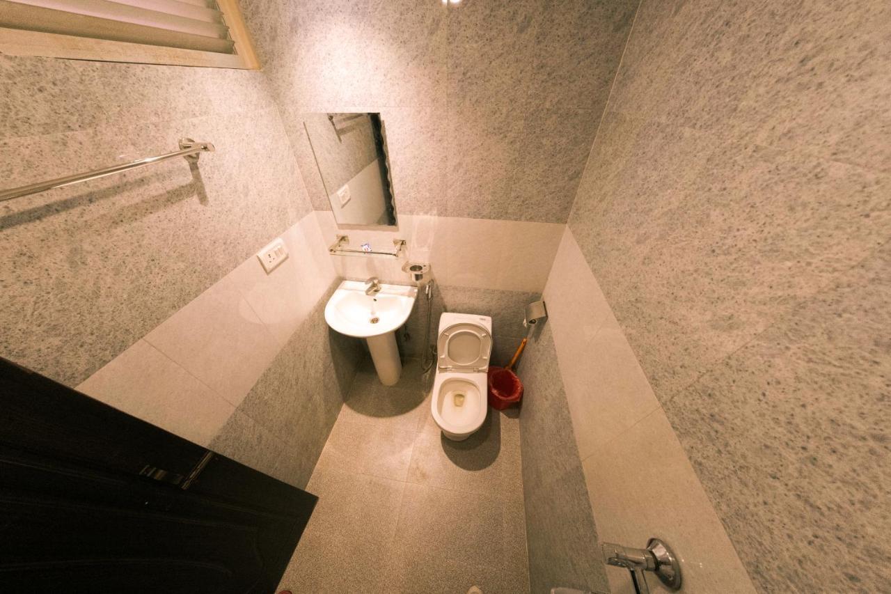Hotel Chhimeki Kathmandu Exterior photo