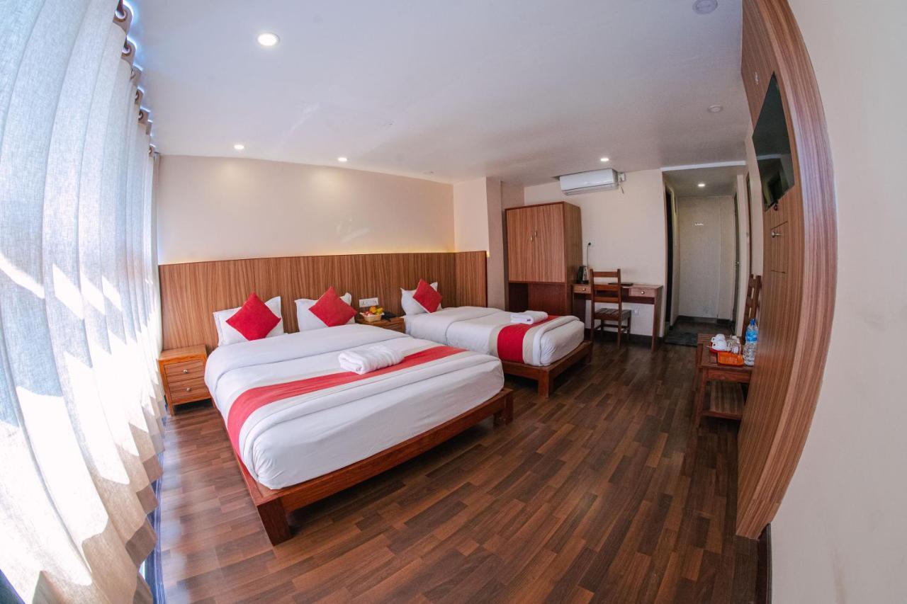 Hotel Chhimeki Kathmandu Exterior photo